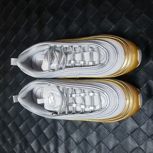 NWOT Nike Women Air Max 97 special edition